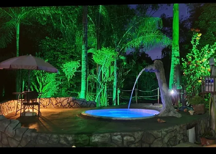 Casa Chácara Charmosa em Caldas Novas!